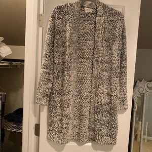 Oversized Chenille Duster; Super Soft; M; Perfect Condition; Black/Off White;$5